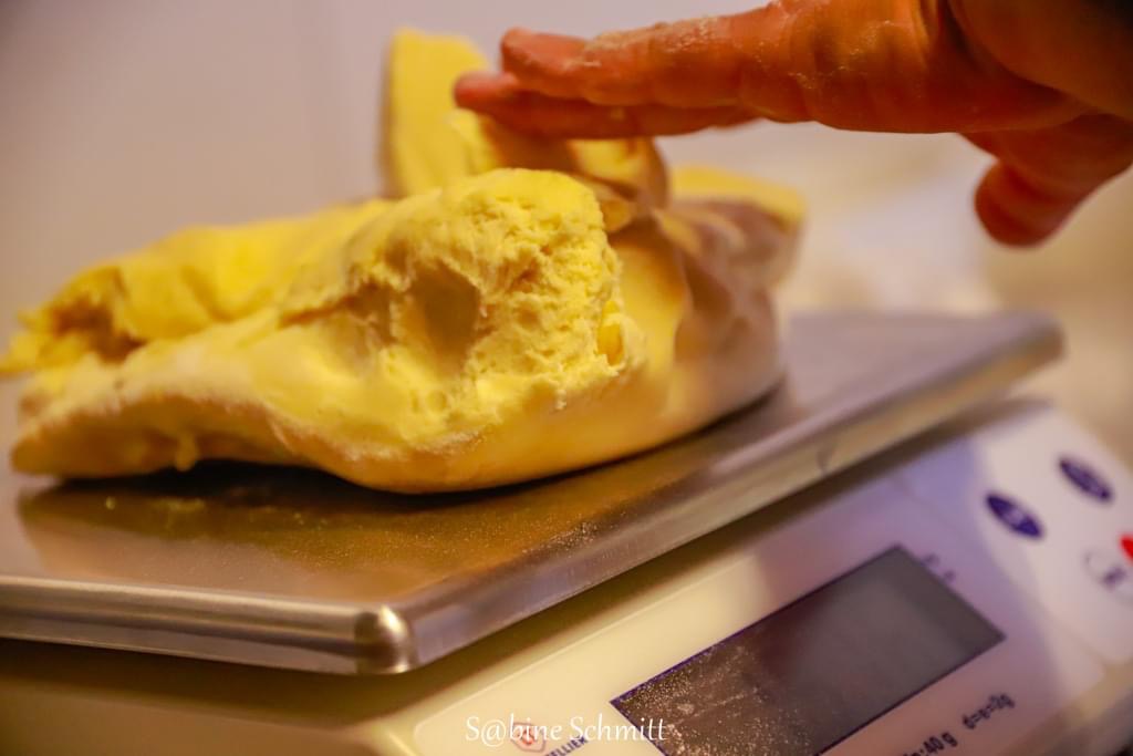 boulangerie saint-etienne-du-gres-pain fait maison arles-viennoiseries tarascon-patisseries saint-remy-de-provence-salades saint-etienne-du-gres-sandwichs maussanne-les-alpilles