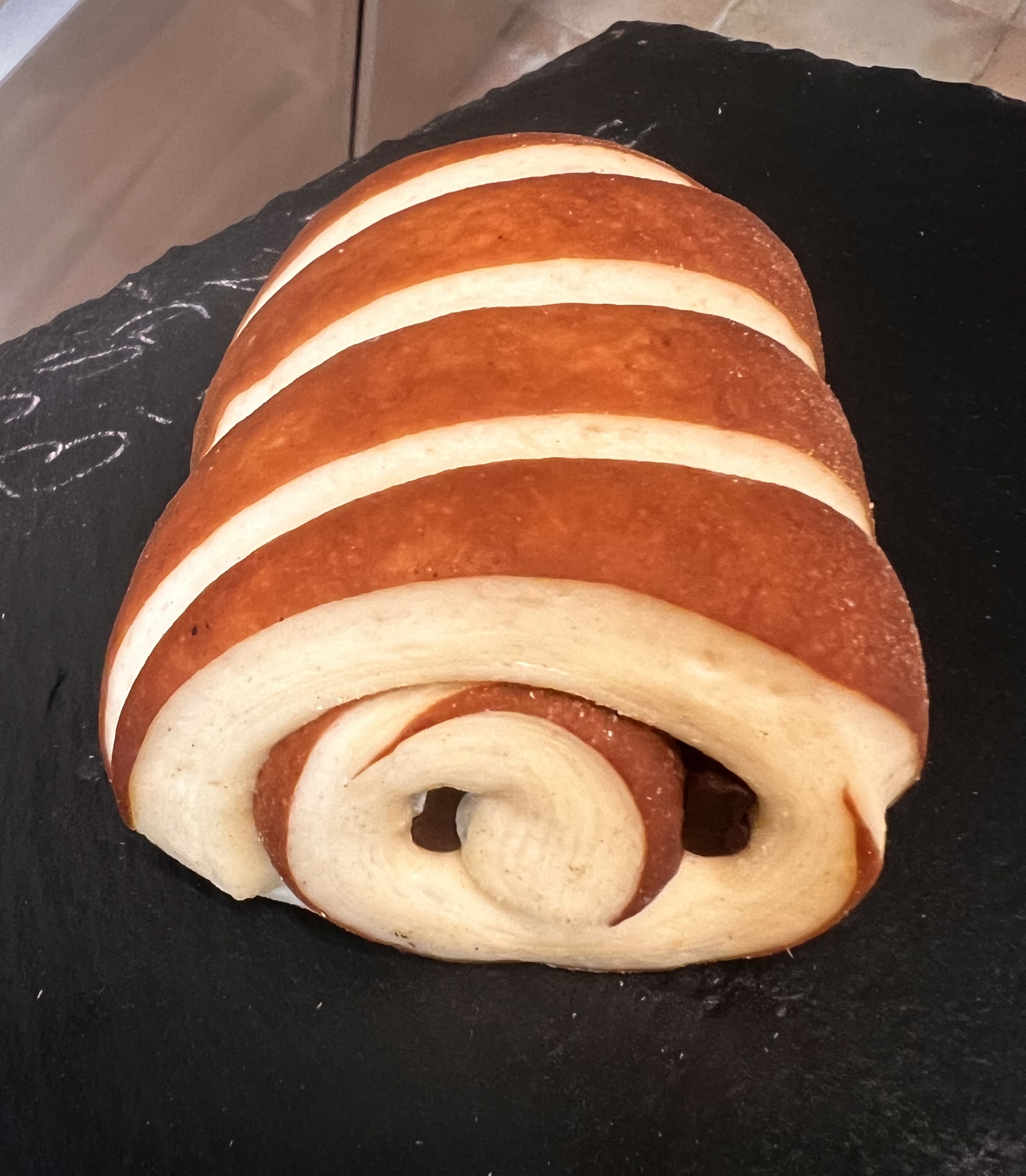 boulangerie saint-etienne-du-gres-pain fait maison arles-viennoiseries tarascon-patisseries saint-remy-de-provence-salades saint-etienne-du-gres-sandwichs maussanne-les-alpilles