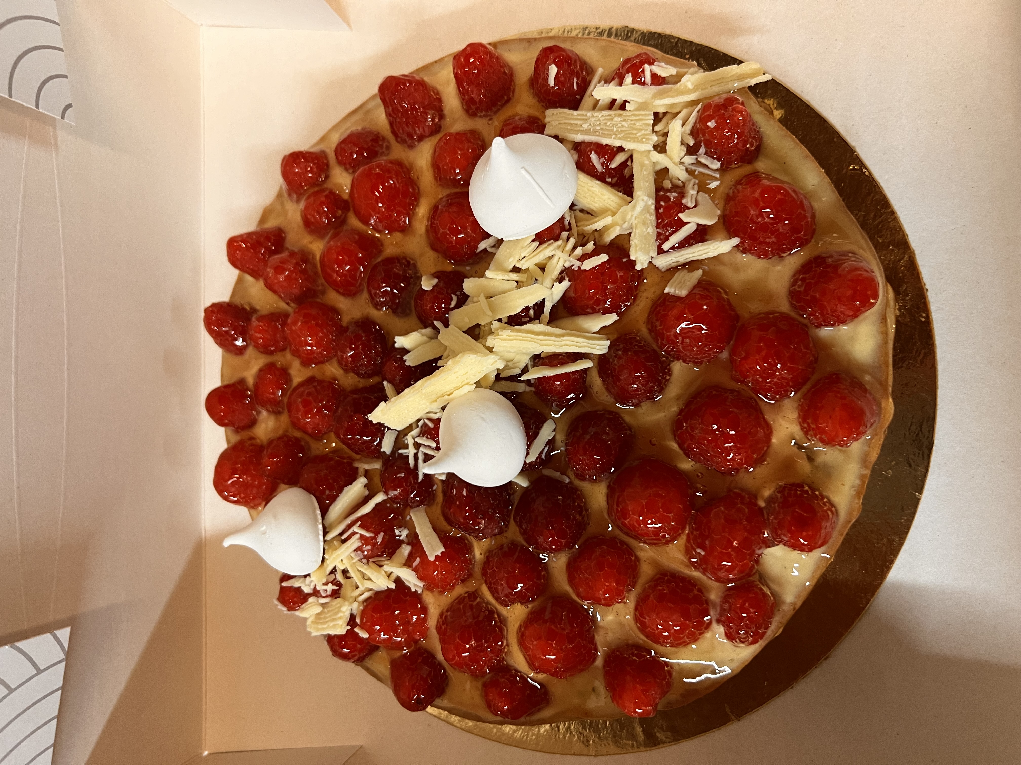 boulangerie saint-etienne-du-gres-pain fait maison arles-viennoiseries tarascon-patisseries saint-remy-de-provence-salades saint-etienne-du-gres-sandwichs maussanne-les-alpilles